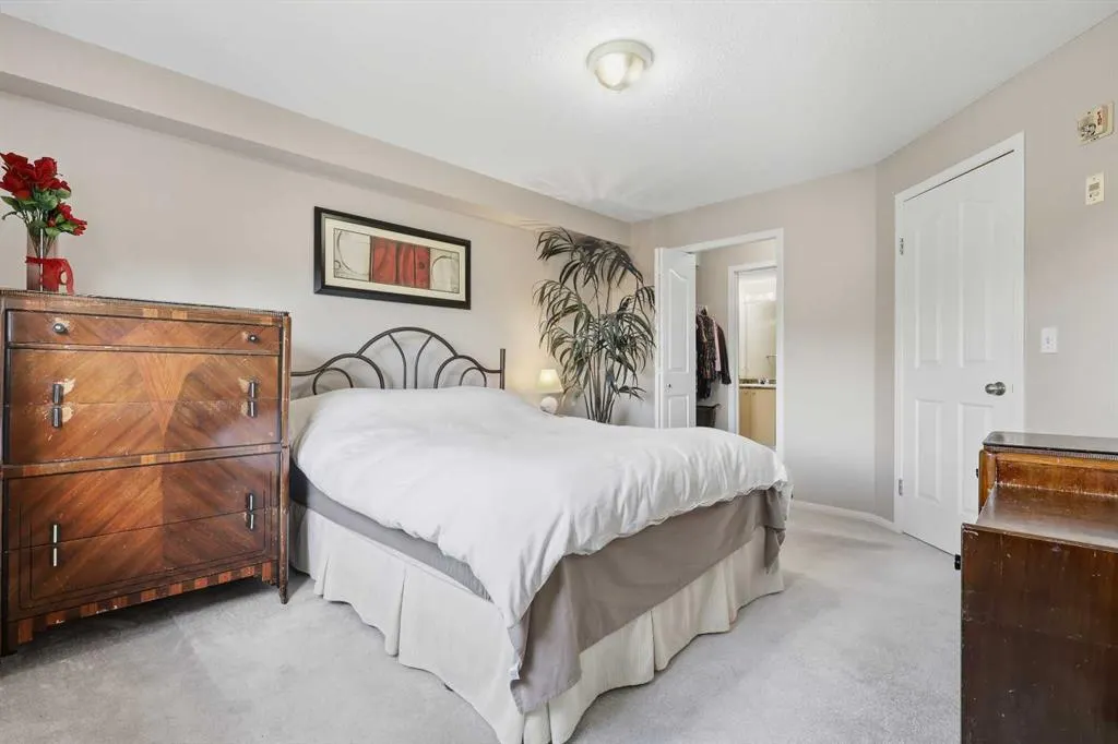 4975 130 Avenue SE, #2417