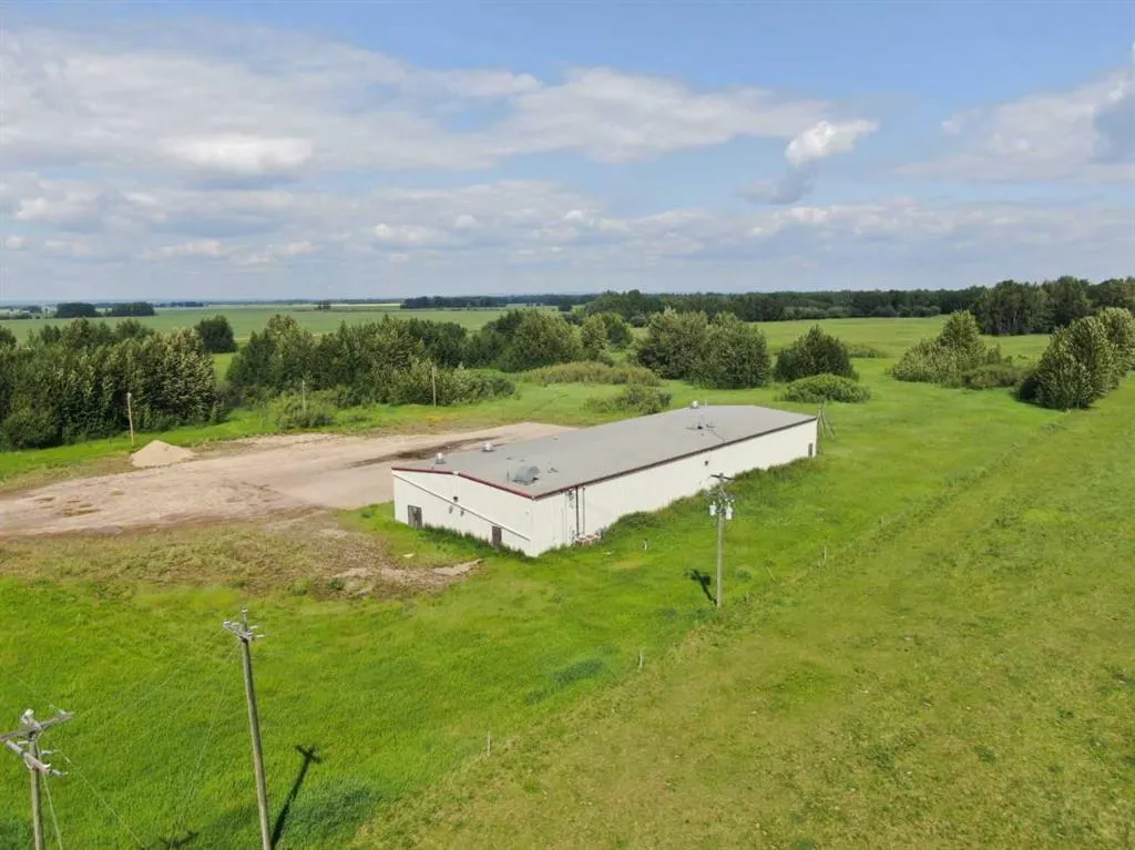 74225 161 Range Road