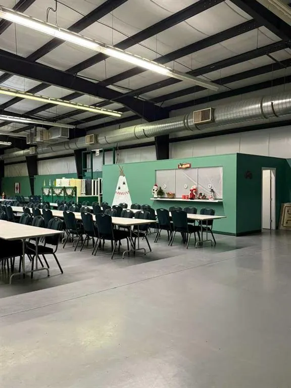74225 161 Range Road