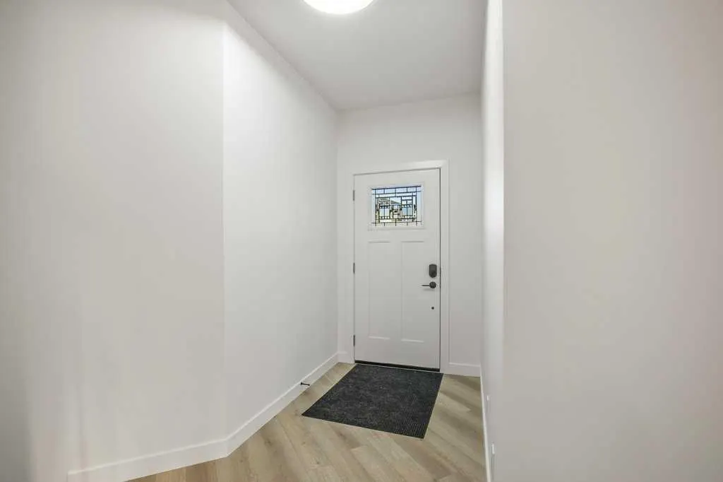 116 Gray Close