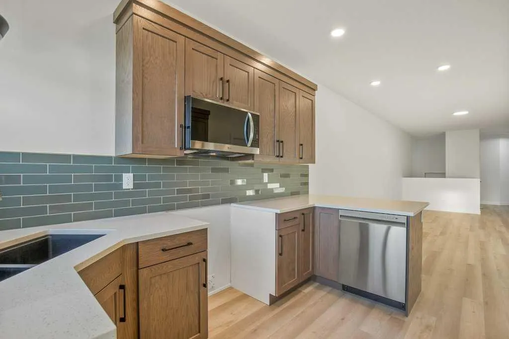 116 Gray Close