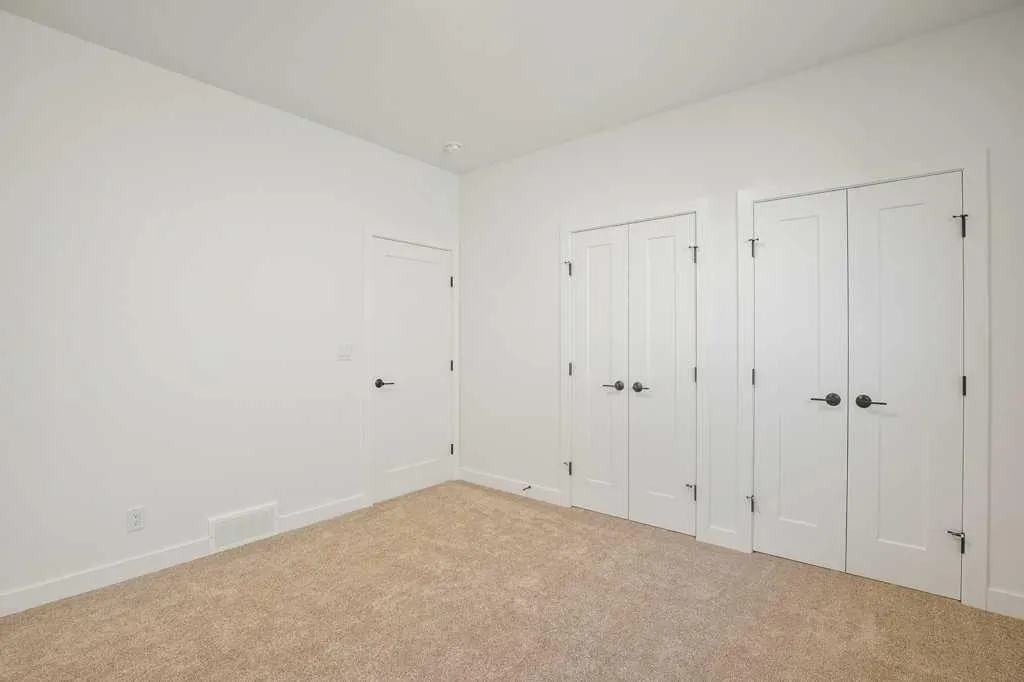 116 Gray Close