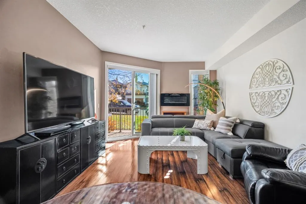 15 Sunset Square, #3106
