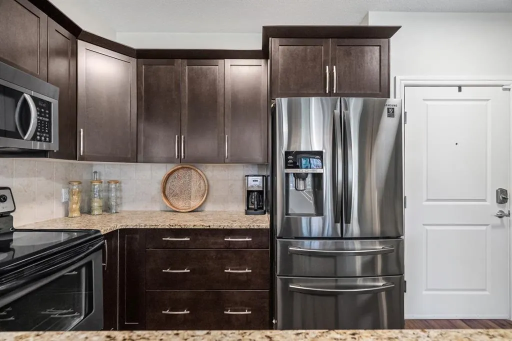 15 Sunset Square, #3106