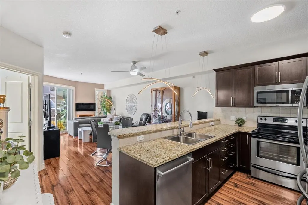 15 Sunset Square, #3106