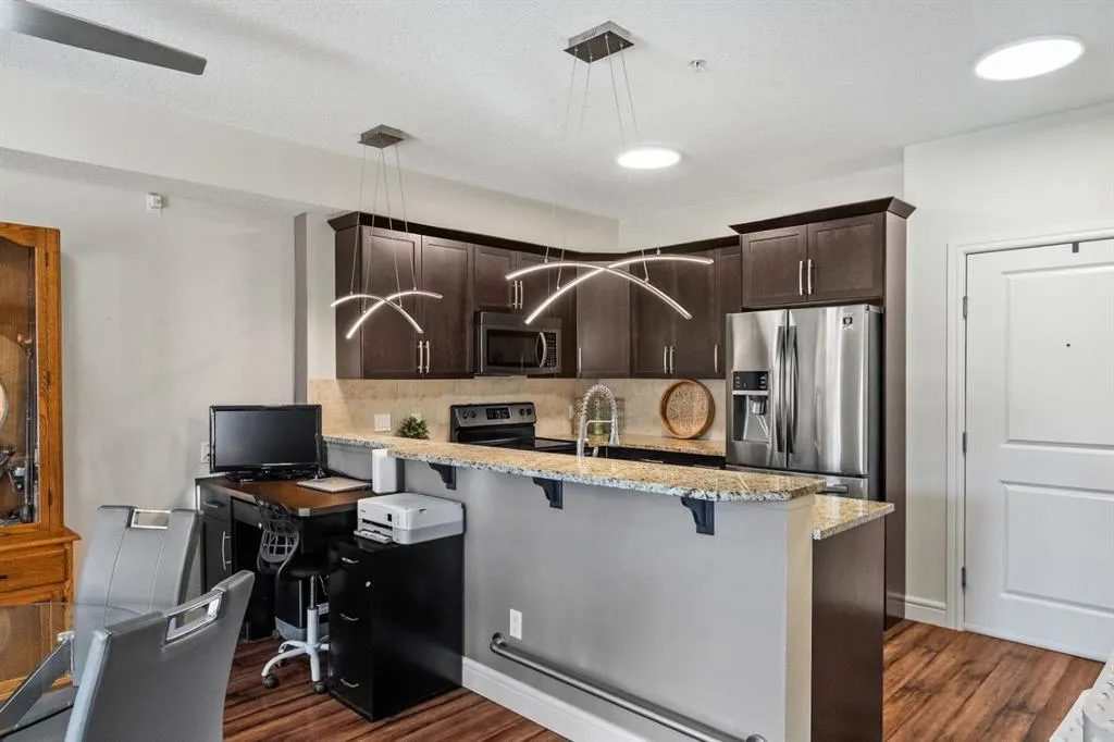 15 Sunset Square, #3106