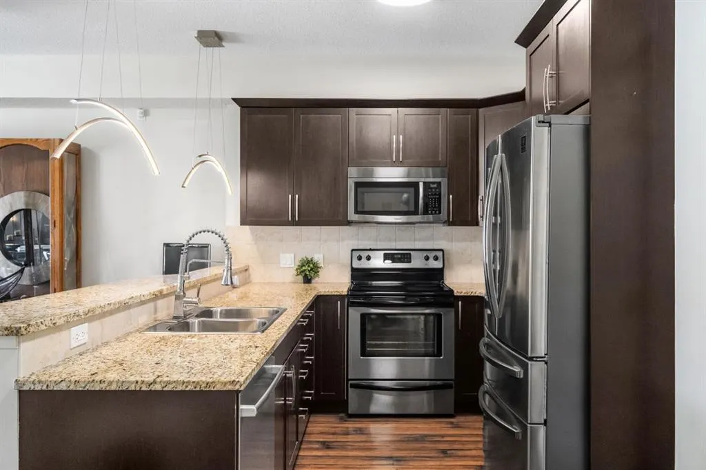 15 Sunset Square, #3106