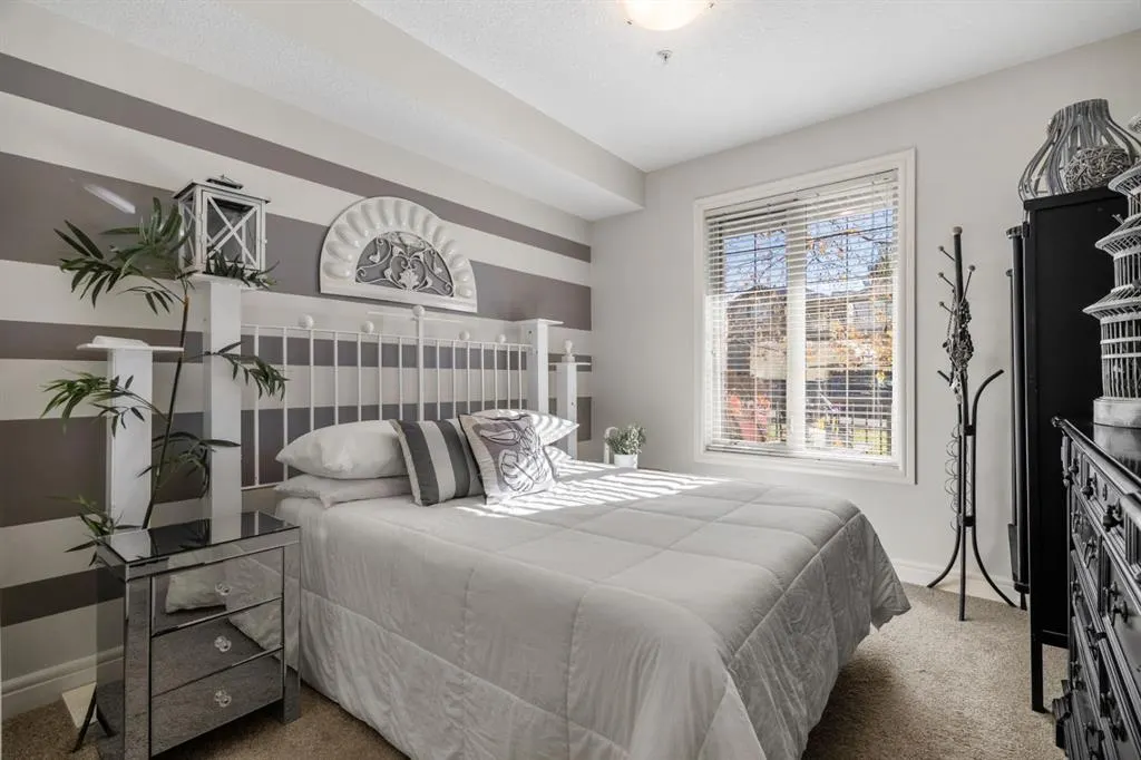 15 Sunset Square, #3106
