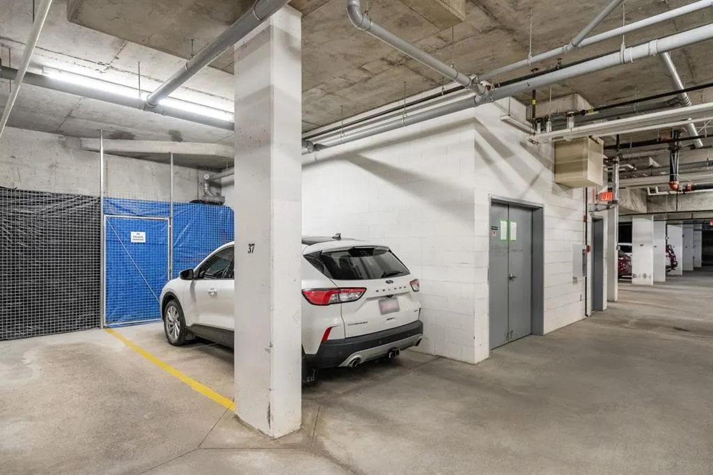 15 Sunset Square, #3106