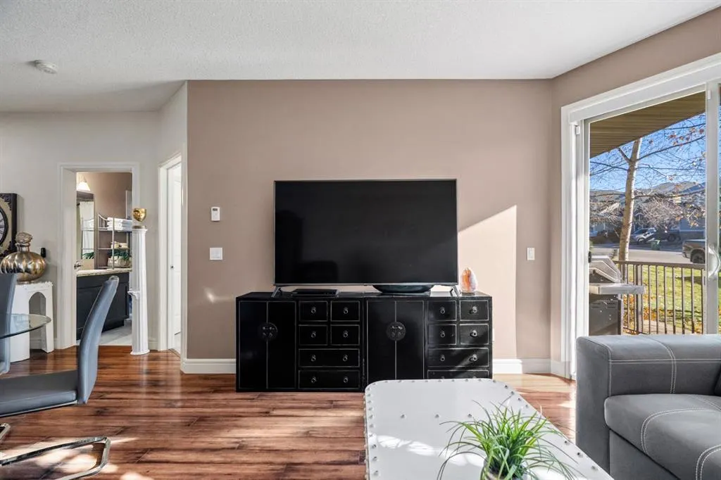 15 Sunset Square, #3106