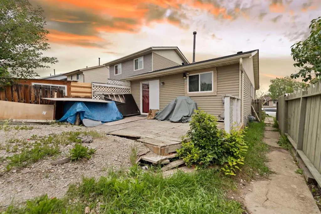143 Falton Drive NE