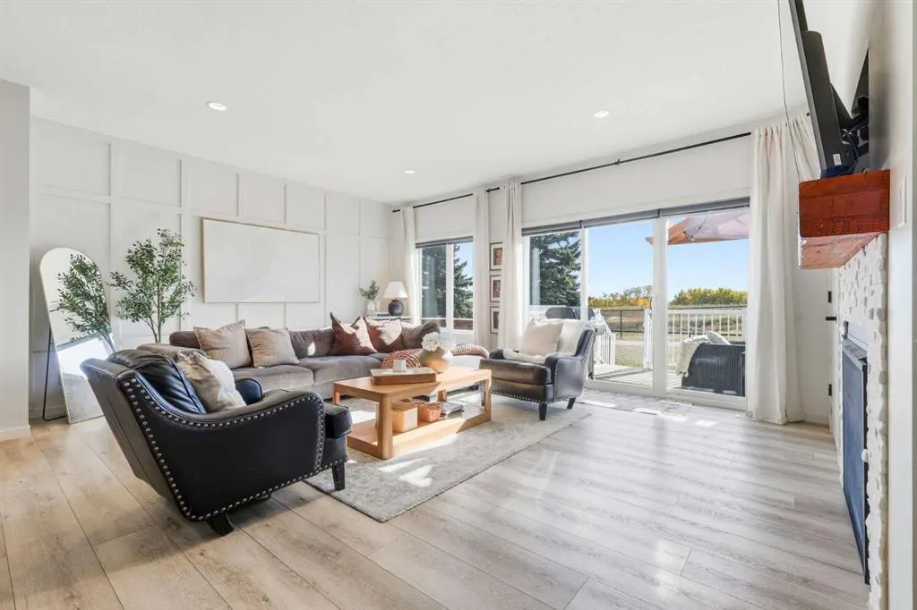 221 Wildrose Drive