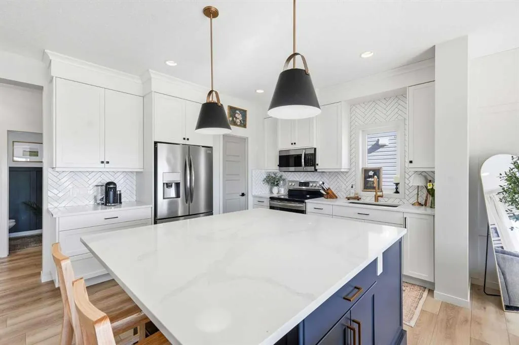 221 Wildrose Drive