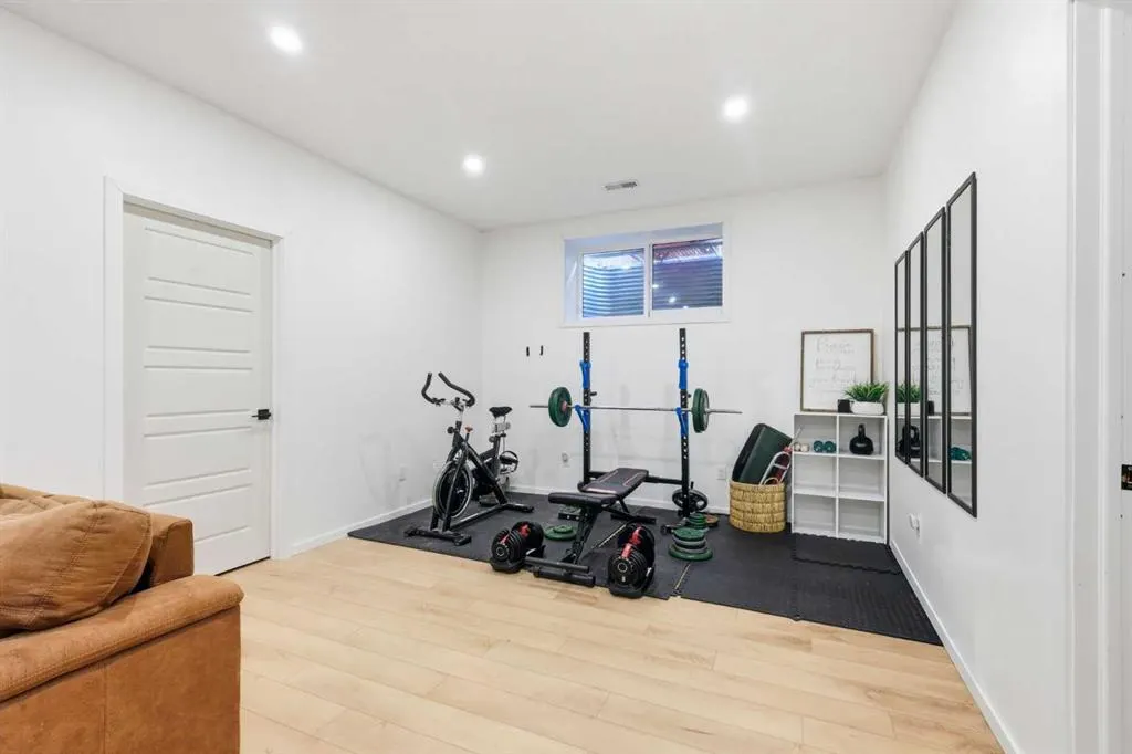 221 Wildrose Drive