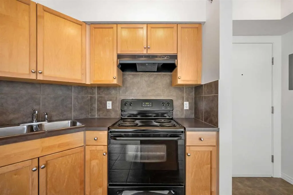 2000 Applevillage Court SE, #416