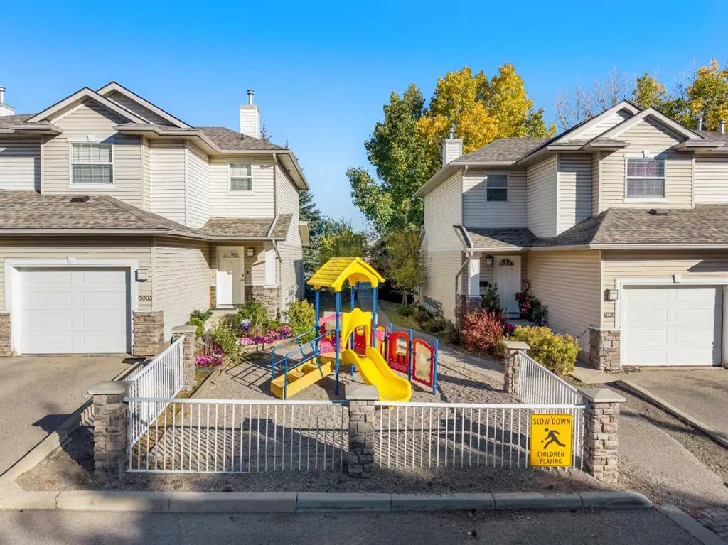 2000 Applevillage Court SE, #416