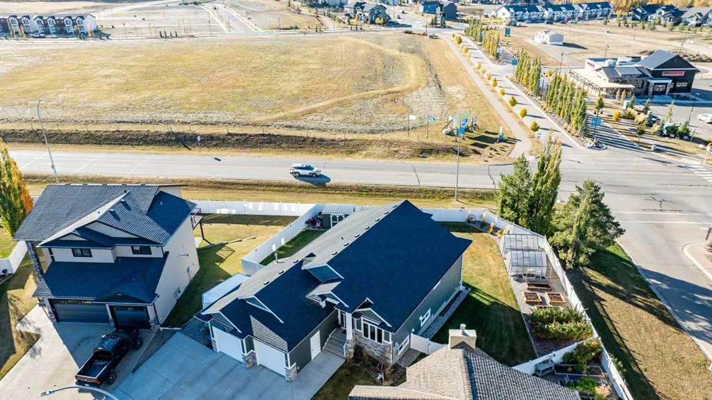 7 Leonard Close