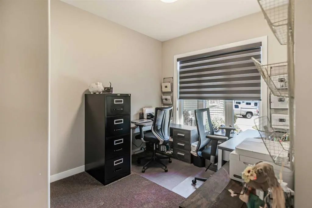 7 Leonard Close