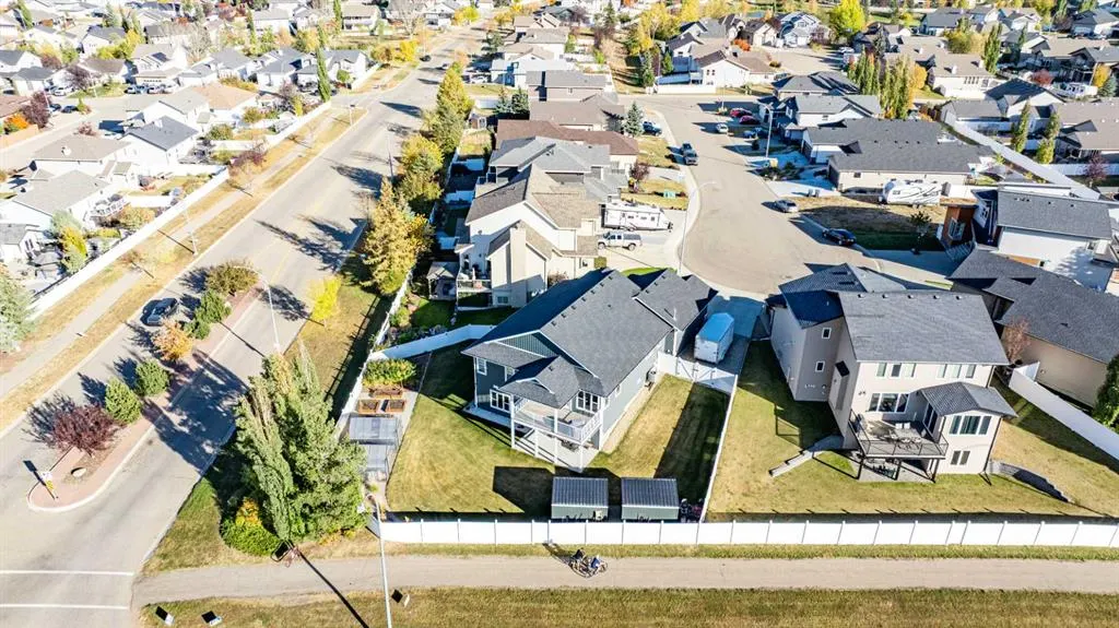 7 Leonard Close