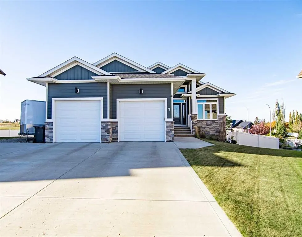 7 Leonard Close