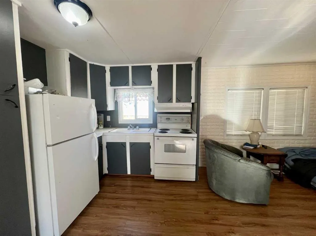 400 1 Street SE, #19