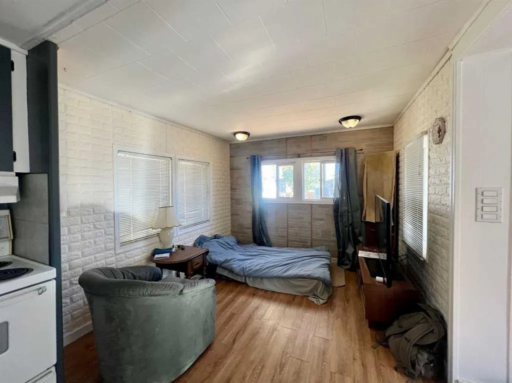 400 1 Street SE, #19