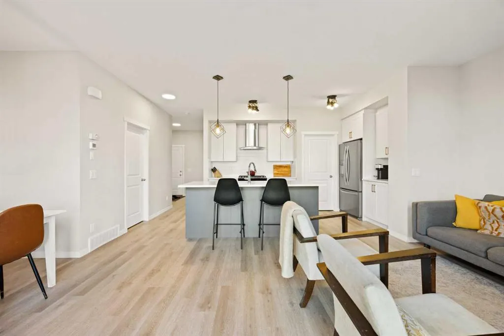 66 Magnolia Terrace SE