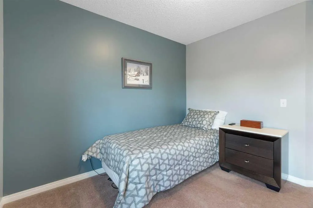 157 Morningside Gardens SW