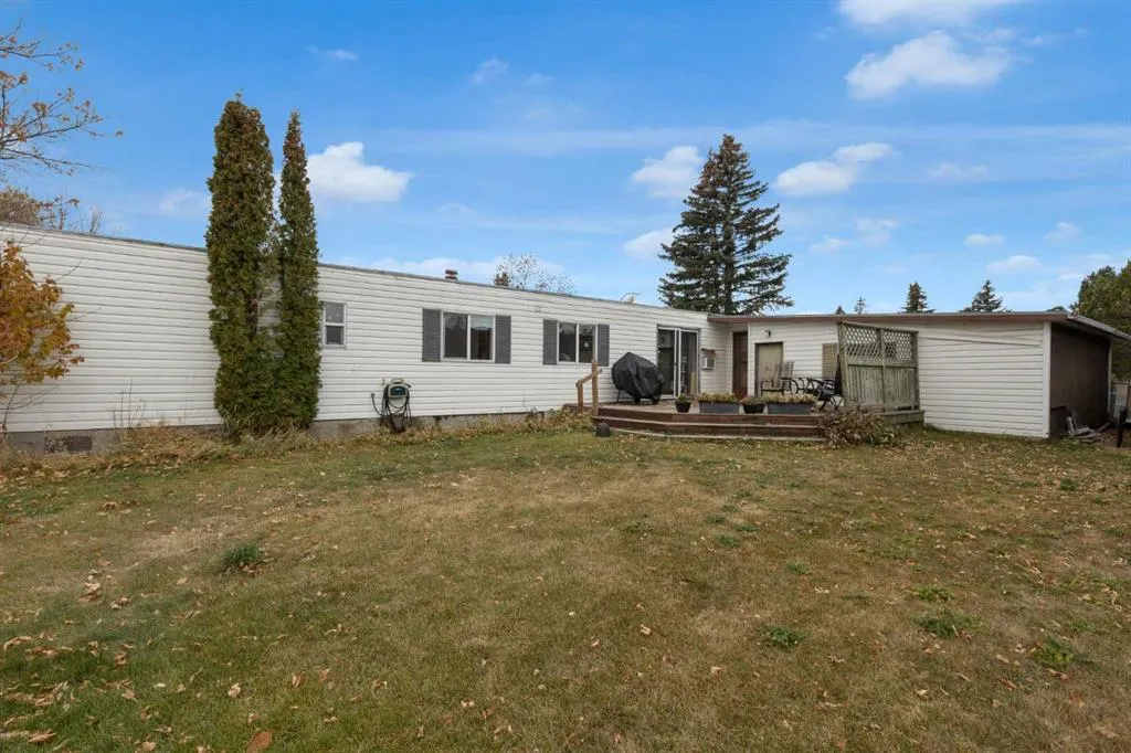 47 Huntstrom Drive NE