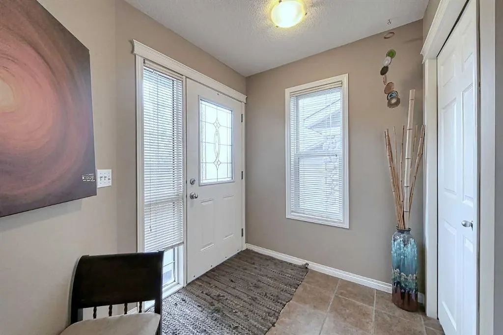73 Everwoods Road SW