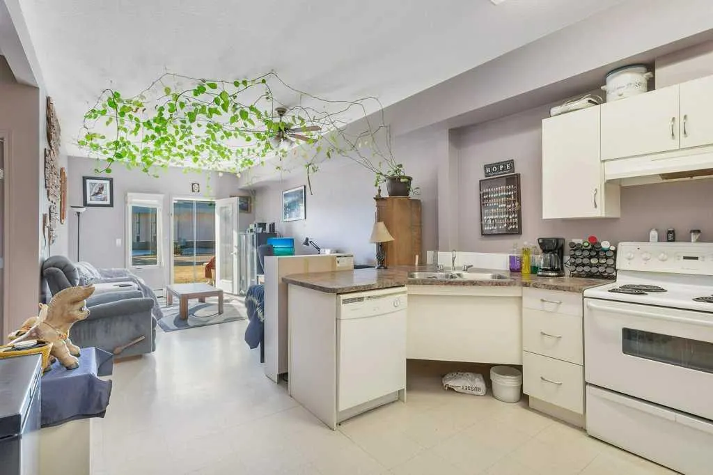 80A Kelloway Crescent, #108
