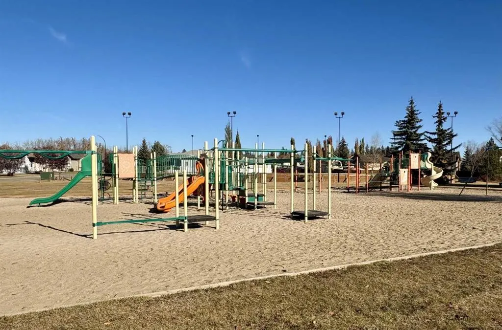 80A Kelloway Crescent, #108