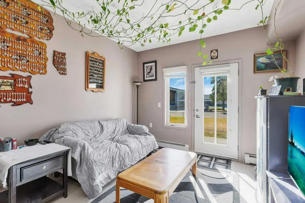 80A Kelloway Crescent, #108