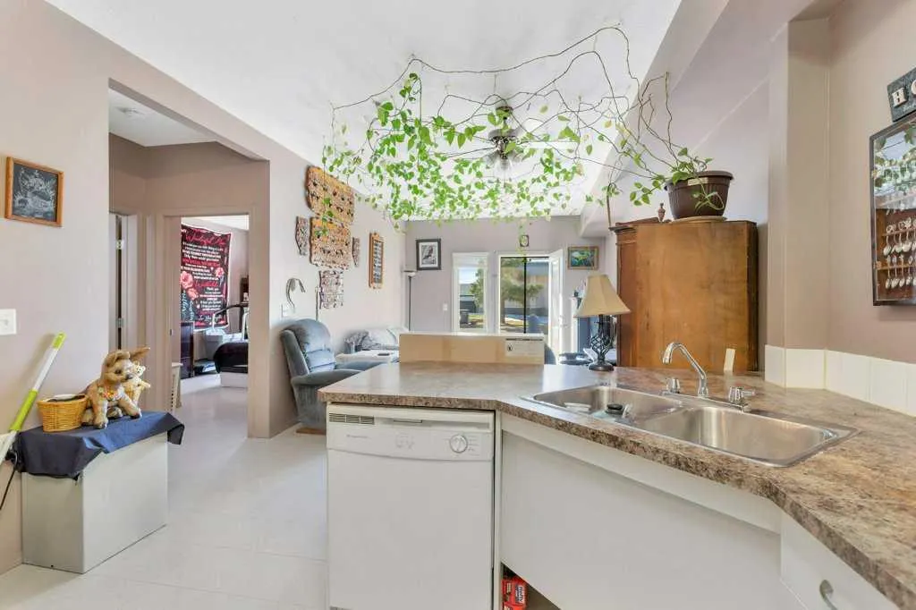 80A Kelloway Crescent, #108