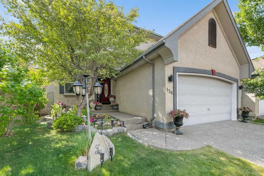 120 Cranston Drive SE