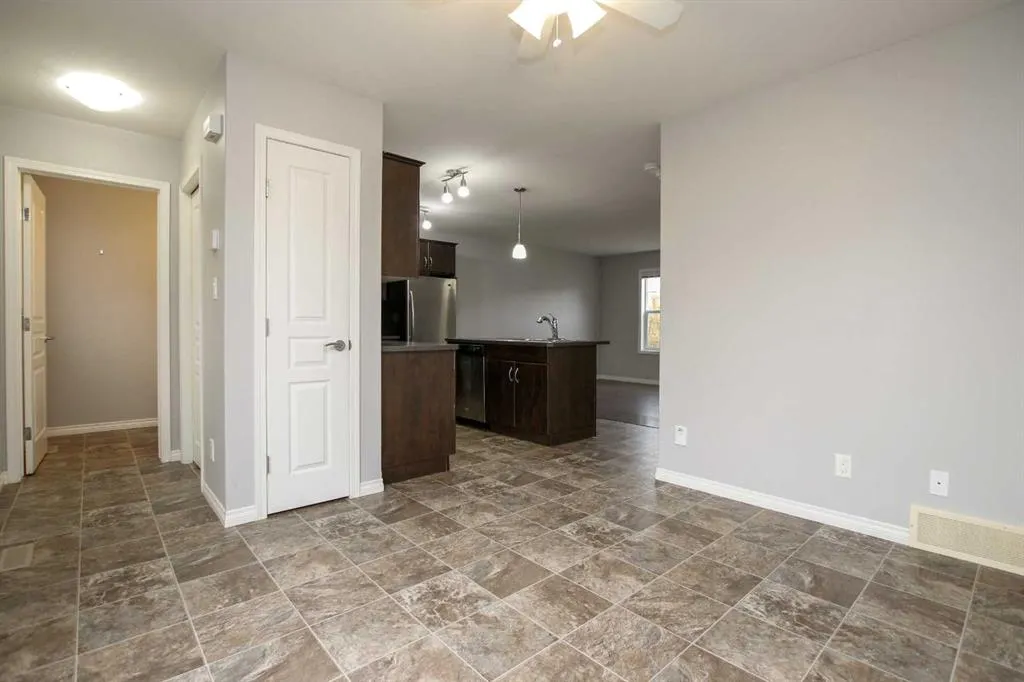 6 Rafferty Court