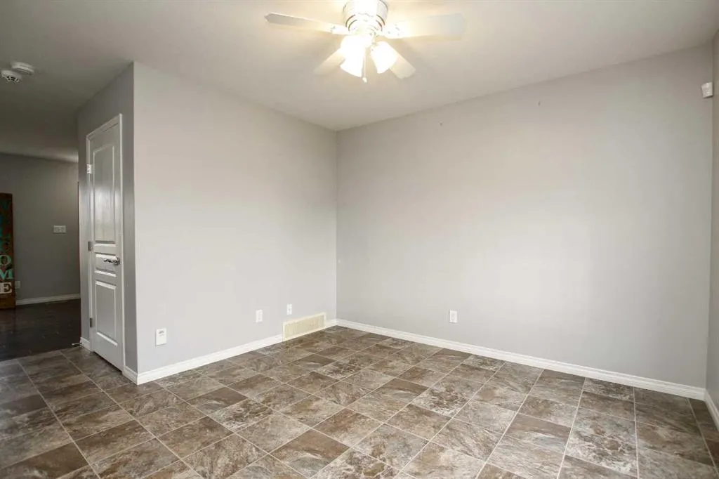 6 Rafferty Court