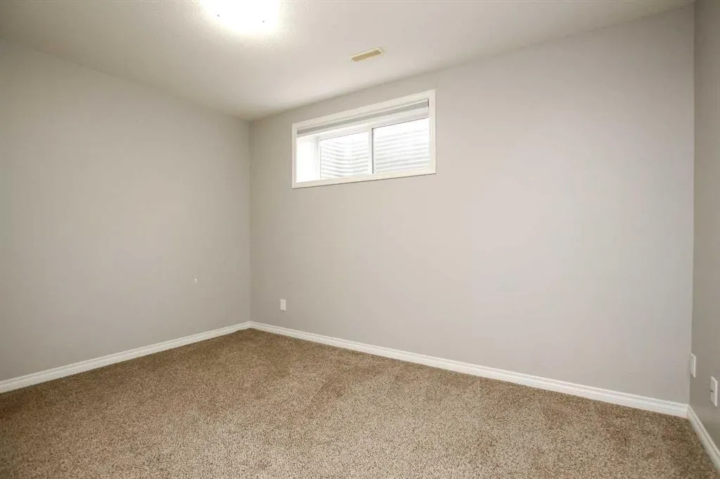 6 Rafferty Court