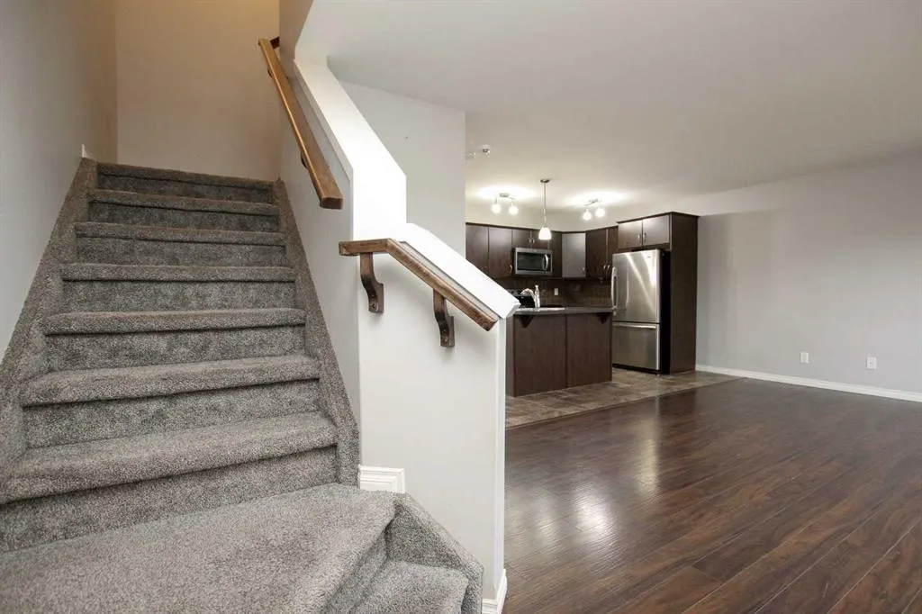 6 Rafferty Court