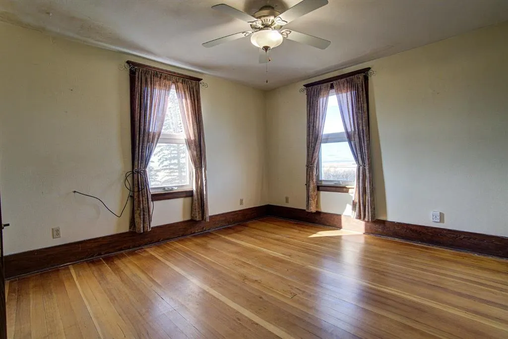 230066 Township Road 130