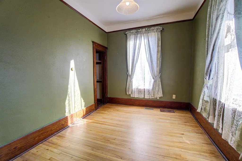 230066 Township Road 130