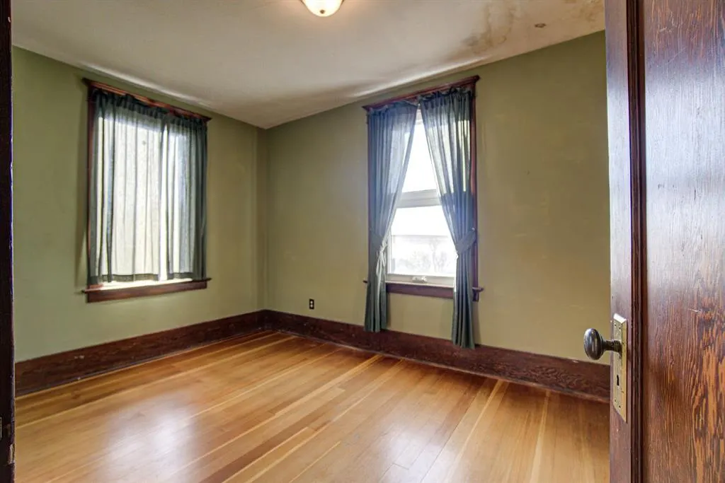 230066 Township Road 130