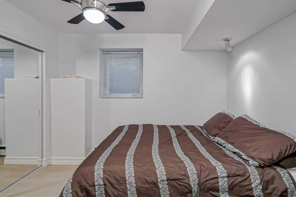 1027 Avenue SW, #101