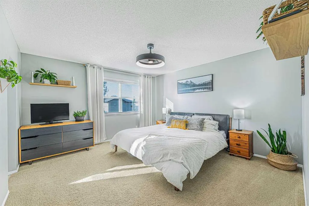 754 Cimarron Close