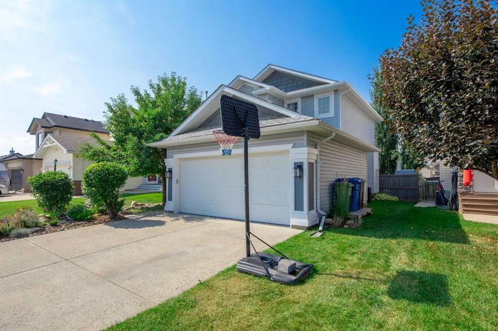 754 Cimarron Close