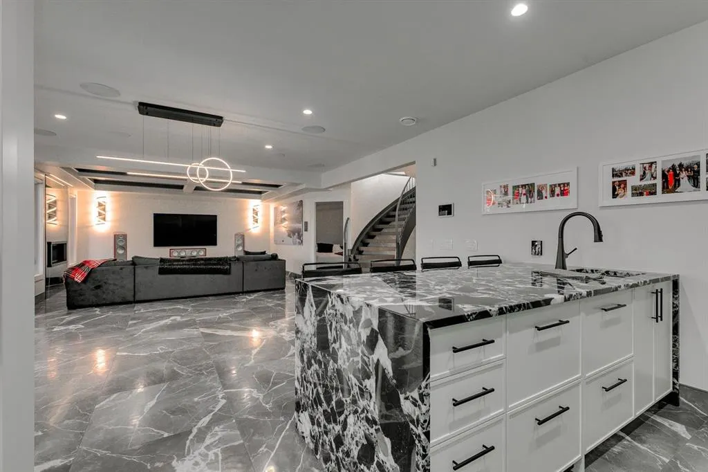 50 Signature Heights SW