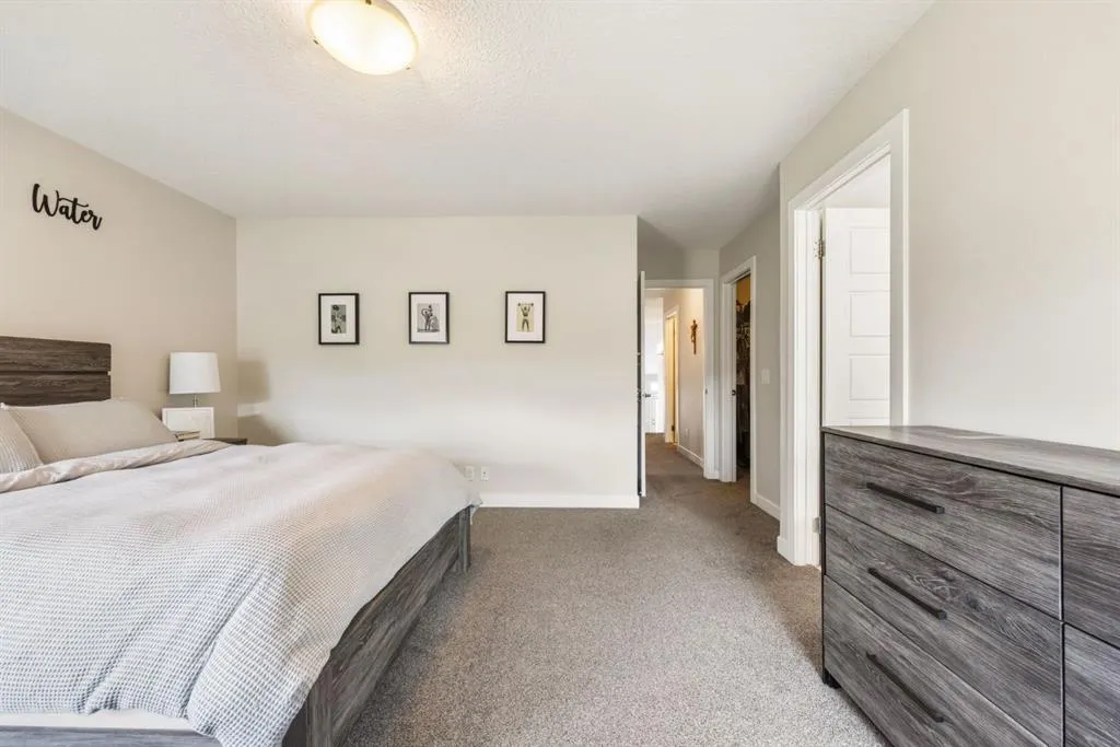 59 Sage Bluff Road NW
