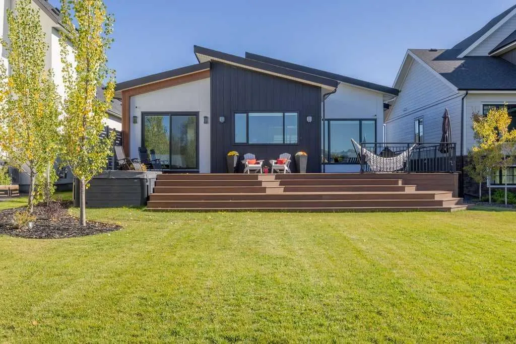 133 Glyde Park