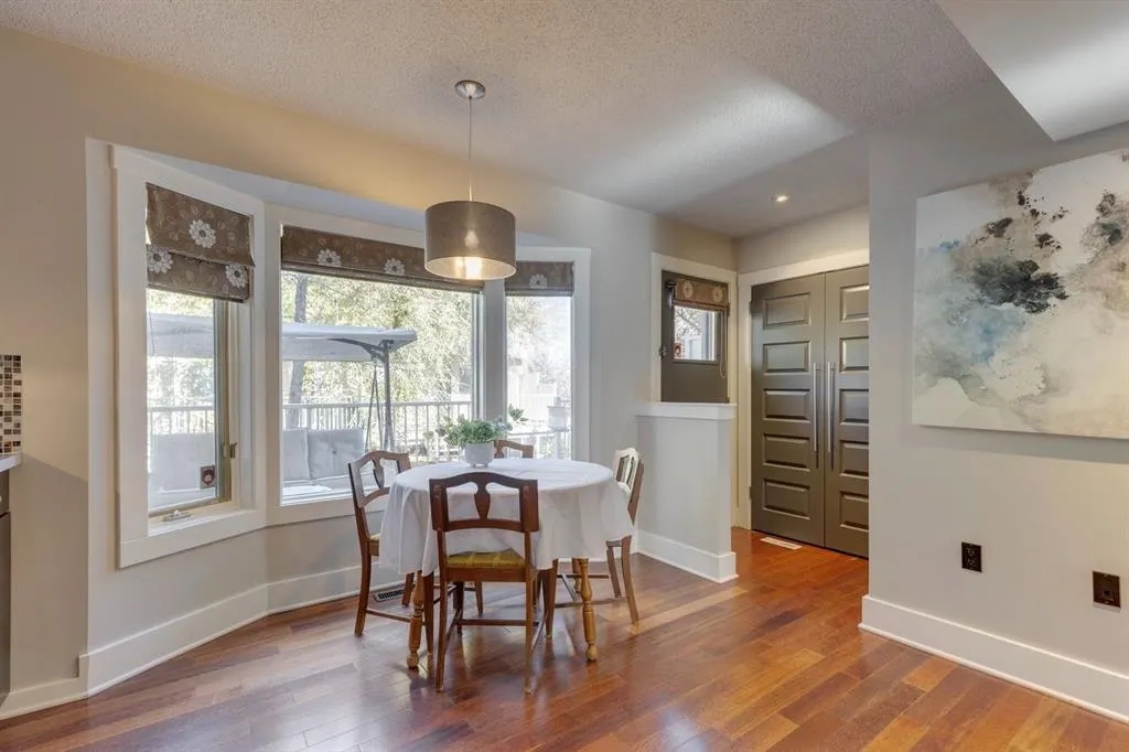246 Christie Park Mews SW