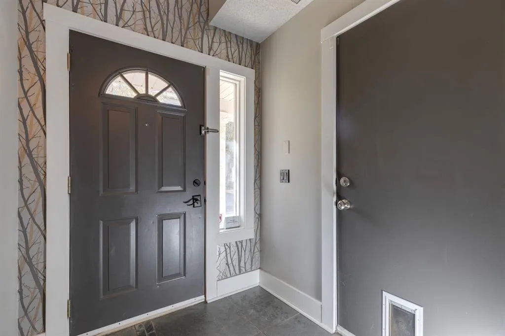 246 Christie Park Mews SW